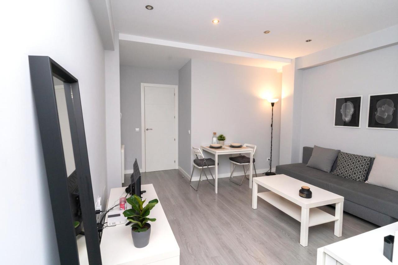 Apartment Modern Minimalist 1-bedroom In The Center